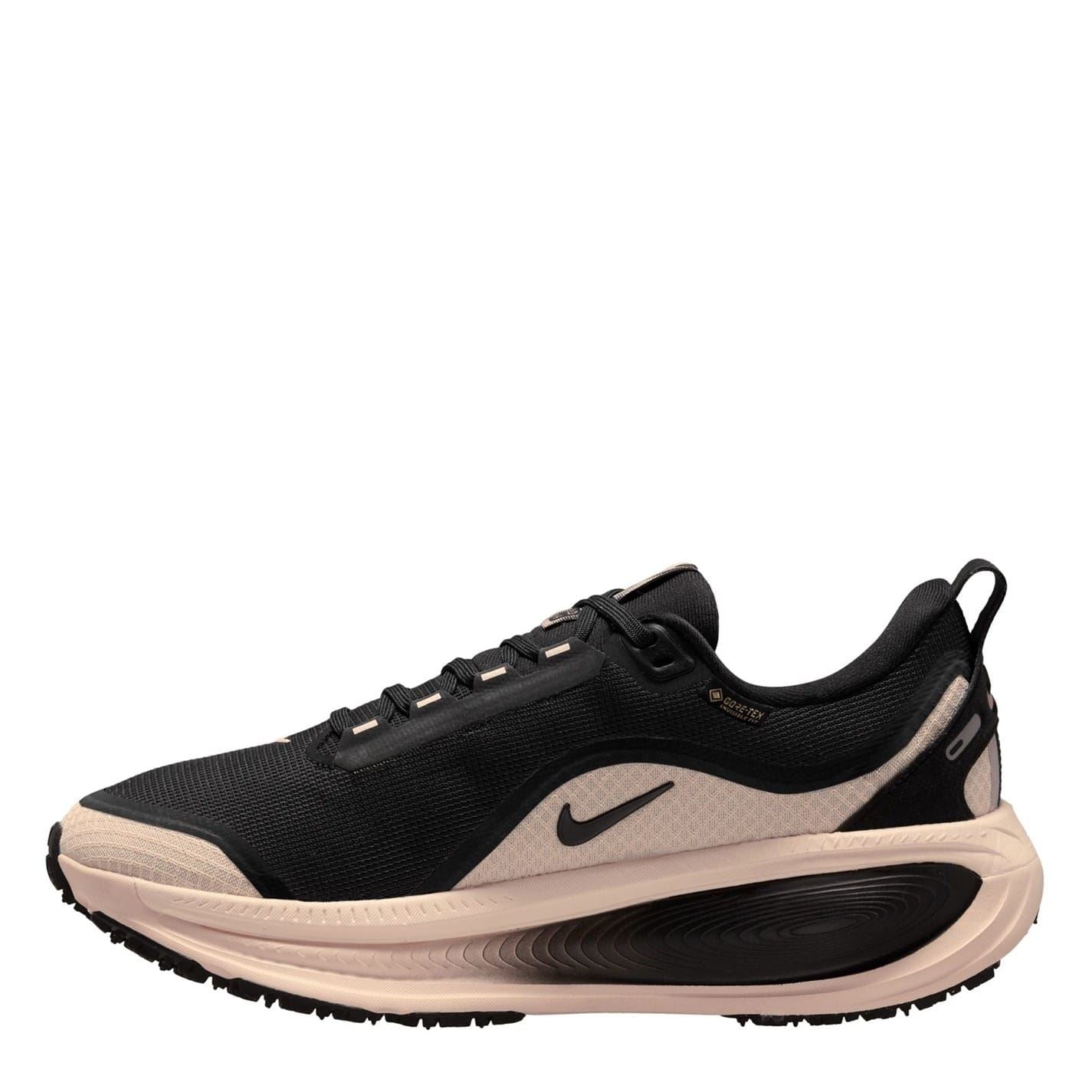 Nike Womens Vomero 18 Gore Tex Running Shoes