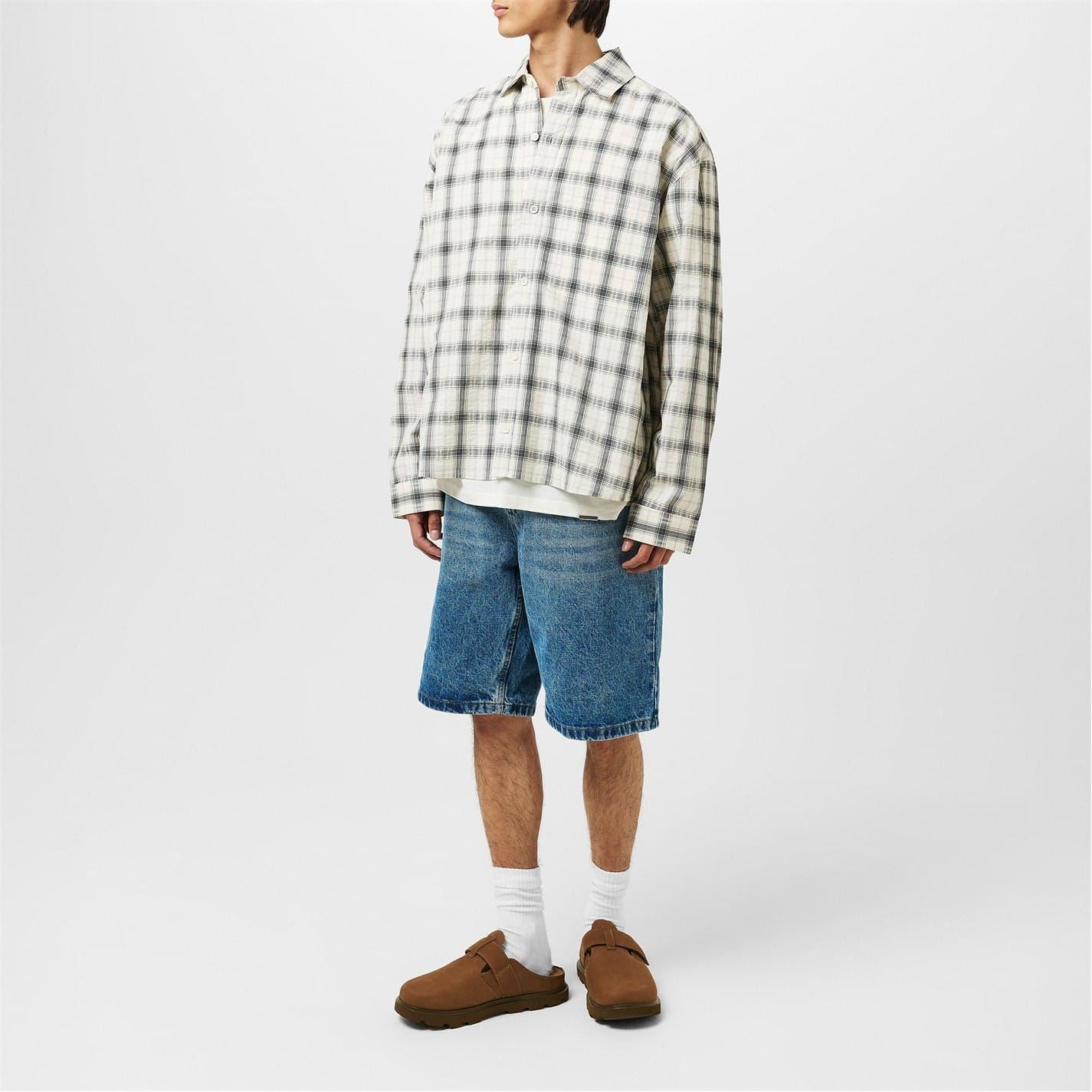 Ugg Solano Round Toe Clogs