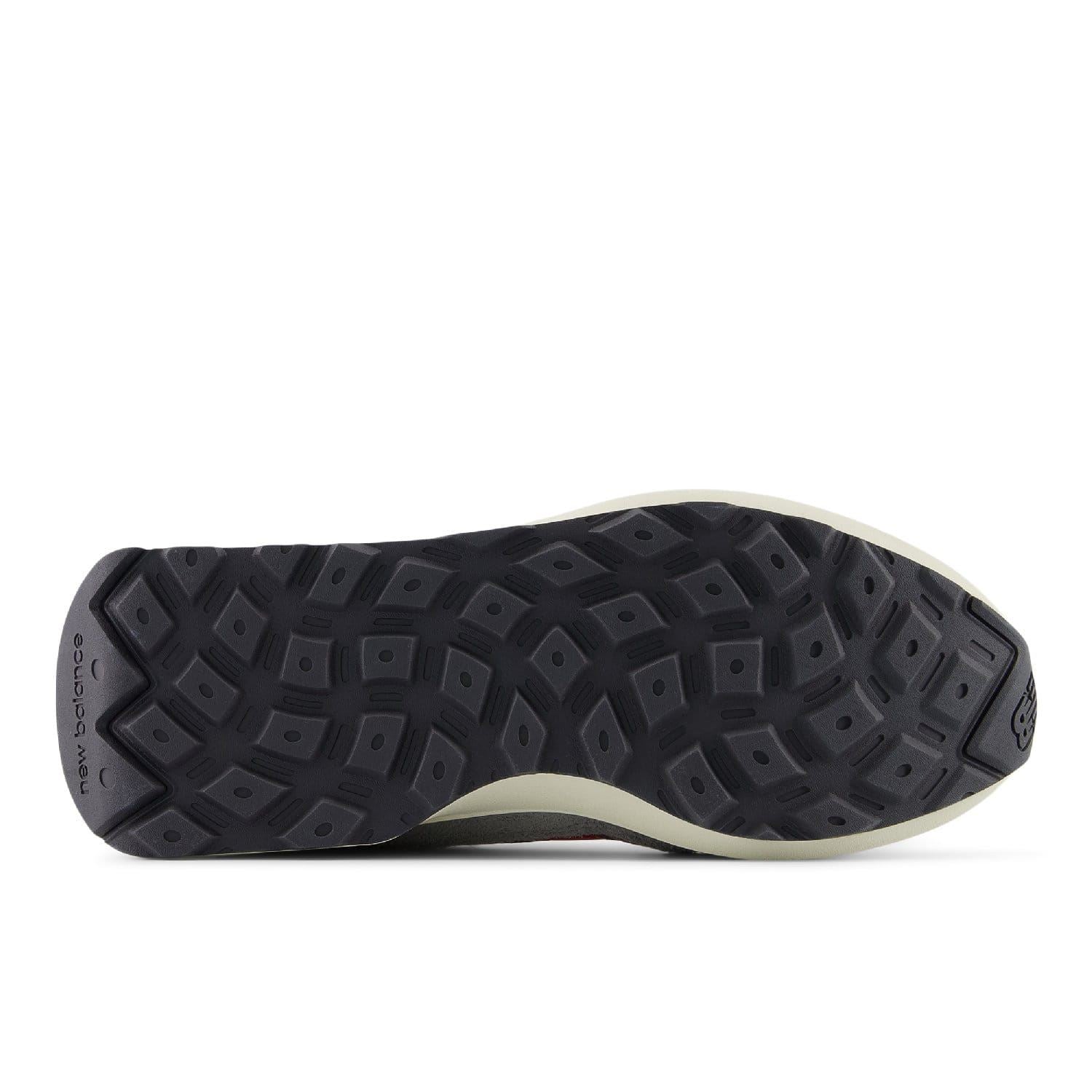 New Balance 370 Trainers