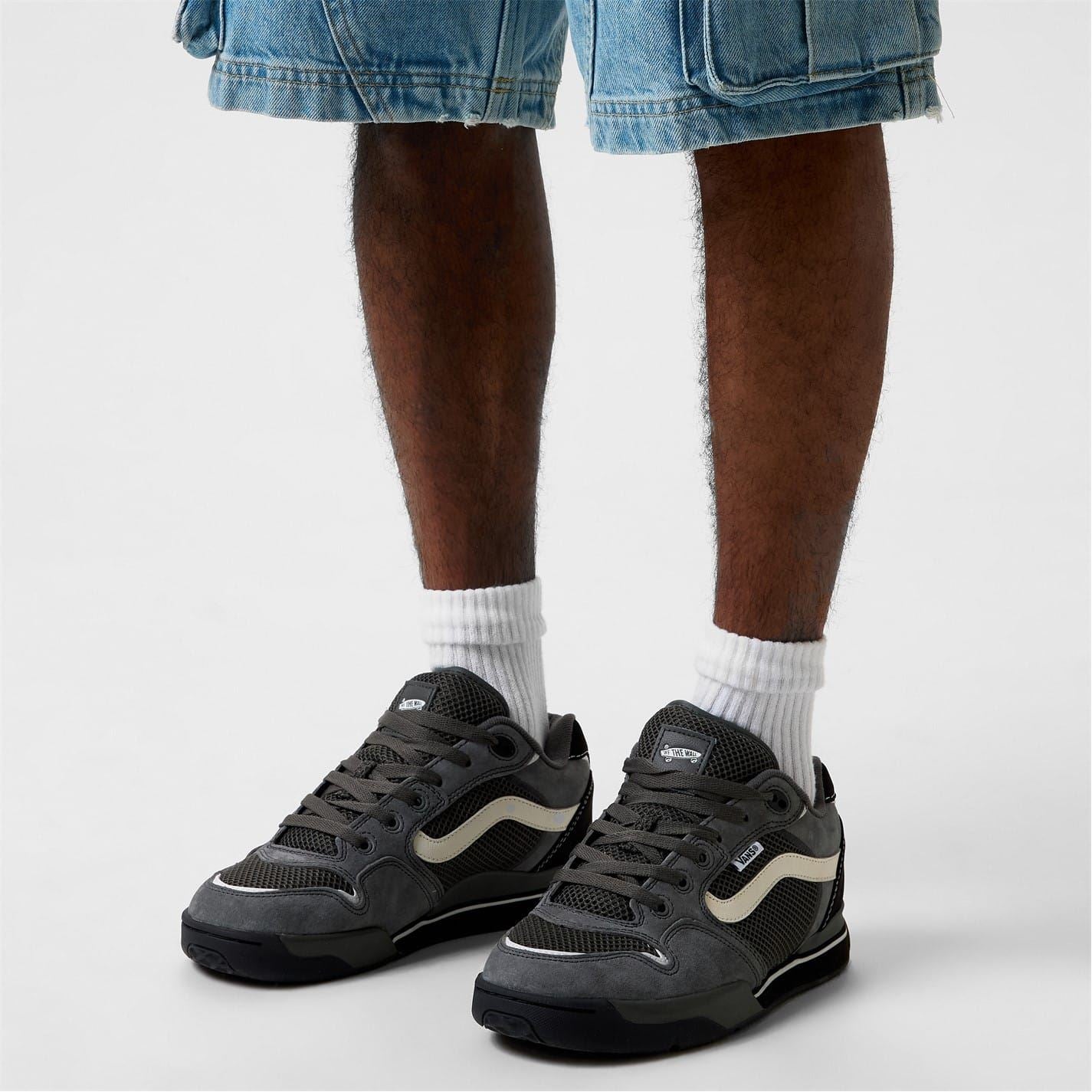 Vans XLT Round Toe Flat Heel Skate Shoes