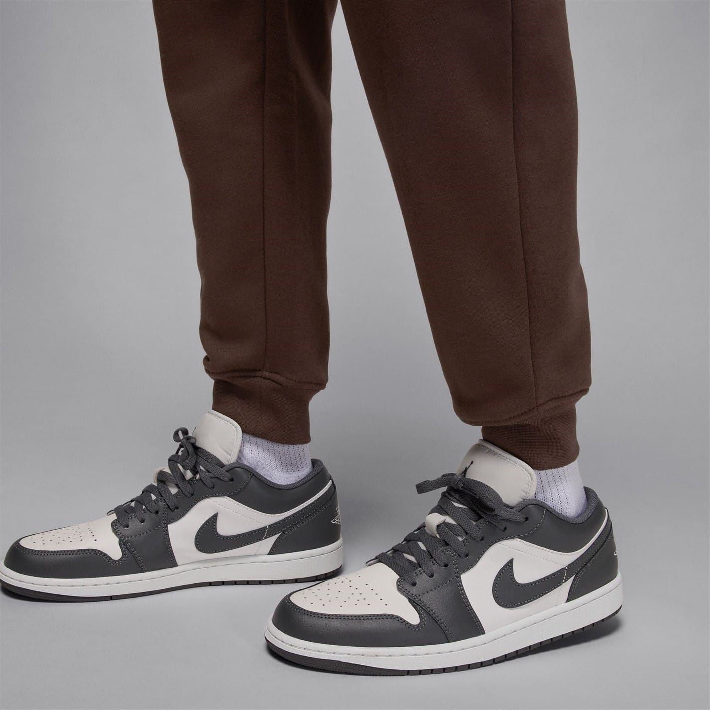 Air Jordan Mens Essential Fleece Pants