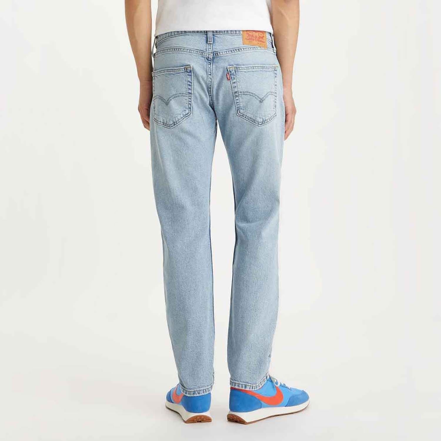 Levis 502 Taper Light On Adv Jeans