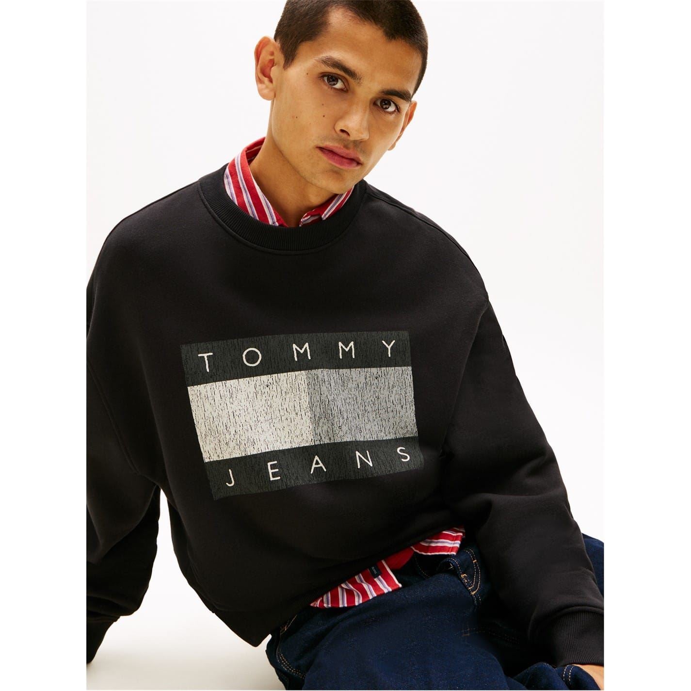 Tommy Jeans Flag Graphic Crew Neck Long Sleeve Sweatshirt